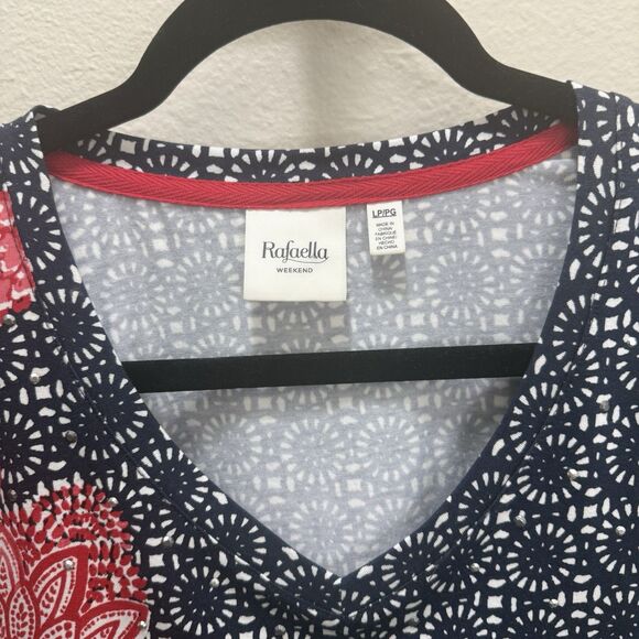 Rafaella Weekend Women's Top Size LP  Short Sleeve-Vneck Navy/red Floral Motive - Picture 4 of 8